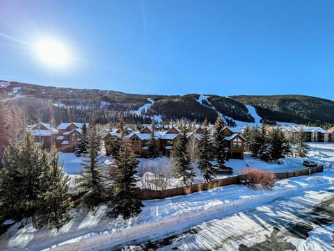 Private balcony view in the winter #winter