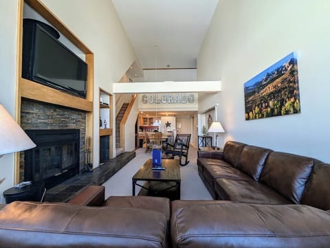 Stunning vacation condo in West Keystone