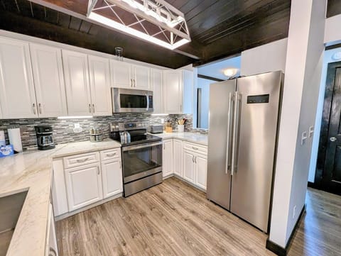 Fully equipped kitchen