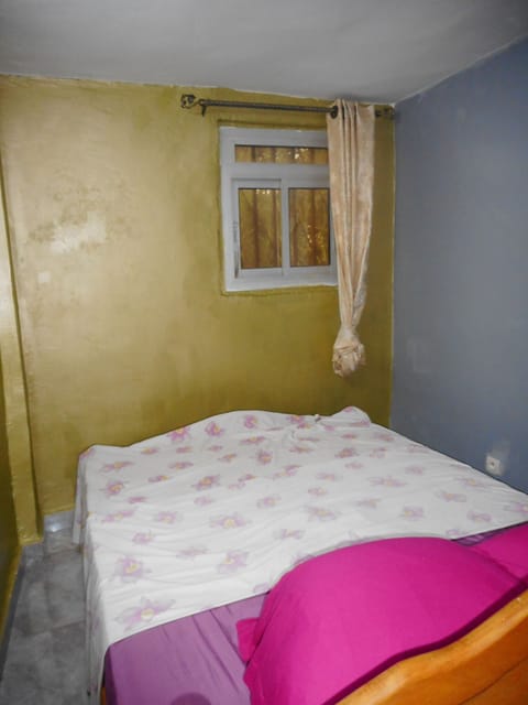 Family Apartment | 2 bedrooms, premium bedding, free WiFi, bed sheets