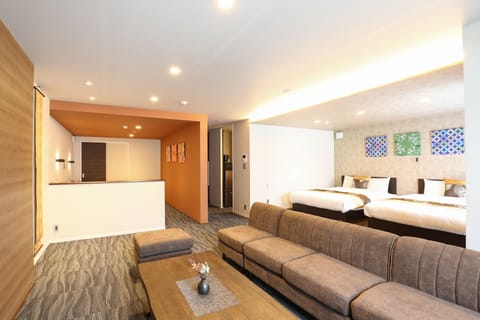 Superior Room (301) | Living area | Flat-screen TV