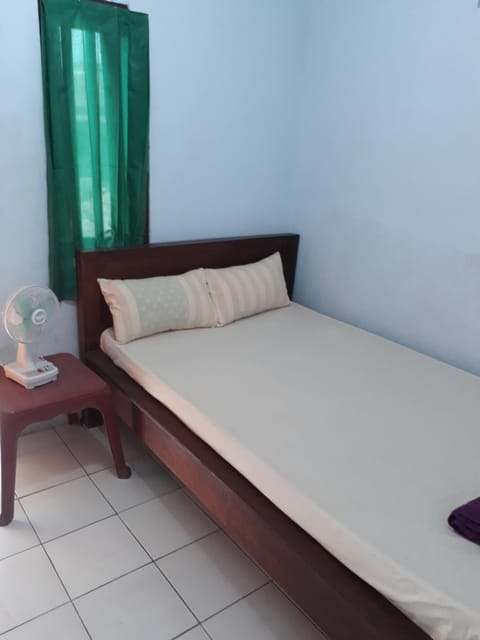 In-room safe, rollaway beds, free WiFi