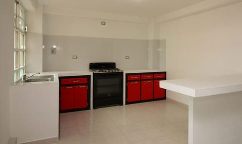 Family Apartment, 2 Bedrooms | Private kitchenette