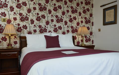 Superior Double Room | Desk, free WiFi