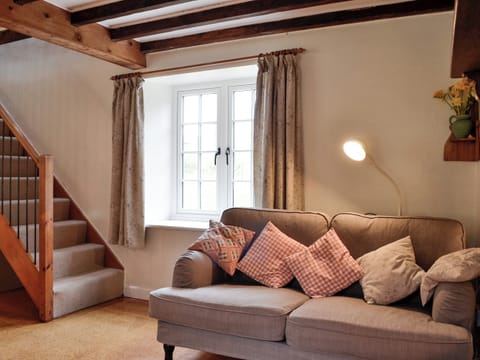 Living room | Bridge End Cottage, Rhulen, near Builth Wells
