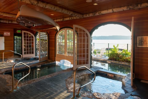 Indoor pool, outdoor pool, sun loungers