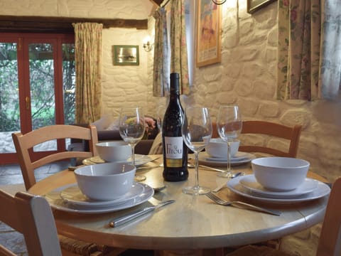 Open plan living space | Beats Cottage, Houghton, near Haverfordwest