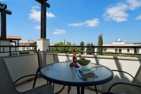 Apartment | Balcony