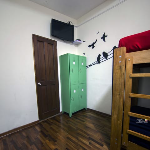 4 Bed Mix Dorm Ensuite | Free WiFi, bed sheets