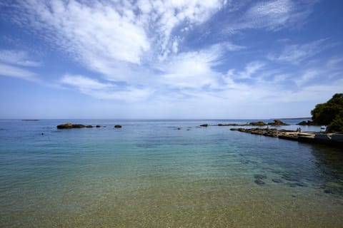 Kum Kapi beach in a walking distance (200m) from Elvina City House