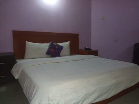 Deluxe Room (Super) | Desk, laptop workspace, free WiFi, bed sheets