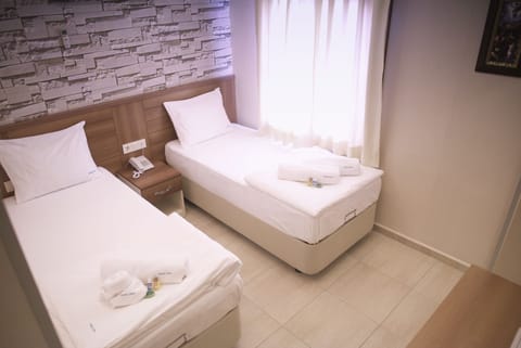 Standard Room | 1 bedroom, premium bedding, free minibar items, in-room safe