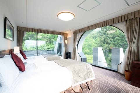 [Non-Smoking] Western Style Junior Suite (Mt. Fuji View) | Desk, free WiFi, bed sheets