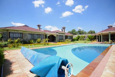 Family House, 5 Bedrooms | Private pool