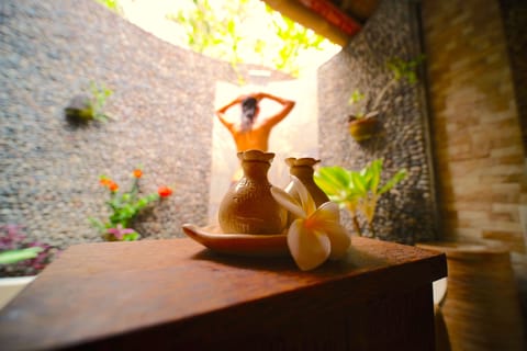 Luxury Cottage, Sea View | Bathroom | Separate tub and shower, deep soaking tub, rainfall showerhead