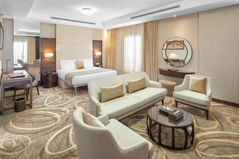 Junior Suite, 1 King Bed | Premium bedding, in-room safe, desk, laptop workspace