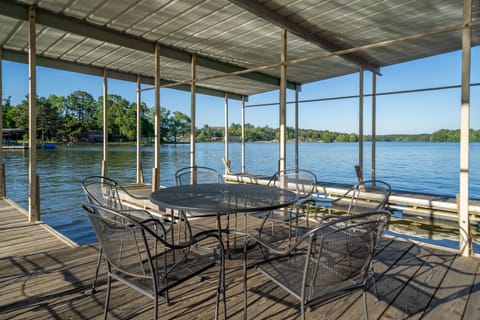 Lakefront dining on private dock