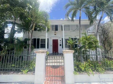 Welcome to Casa Rosa, your tropical sanctuary nestled in the vibrant heart of Key West, Florida.