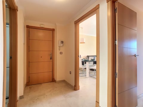 Zapholiday - 2239 - Duquesa holiday apartment - living room