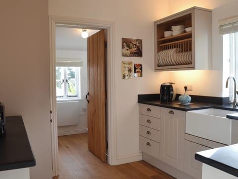Kitchen | Grattan Cottage - Grattan Manor Cottages, Bow, near Crediton