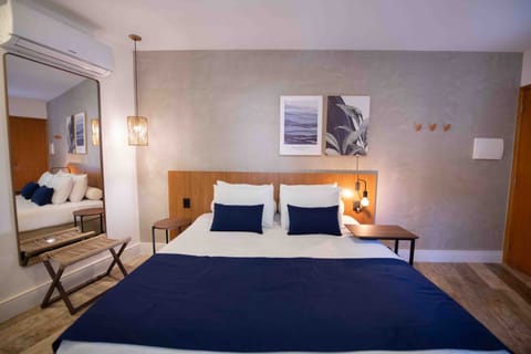Deluxe Room | 17 bedrooms, blackout drapes, free WiFi, bed sheets