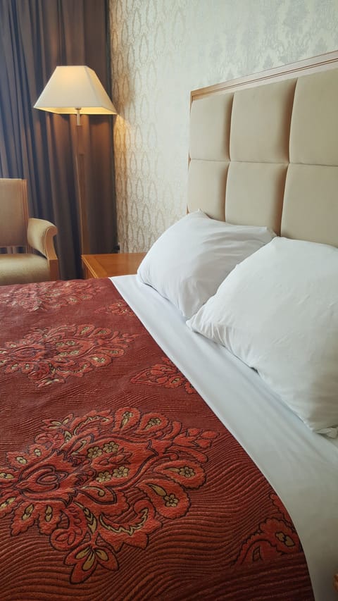 In-room safe, desk, iron/ironing board, free cribs/infant beds