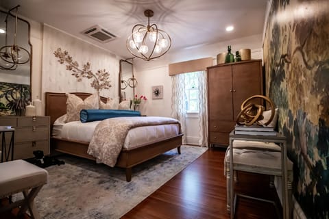 Magnolia 2 Bedroom in Carriage House | Egyptian cotton sheets, premium bedding, down comforters, pillowtop beds