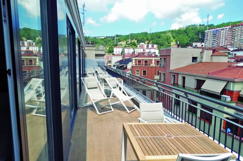 Studio, Terrace | Balcony