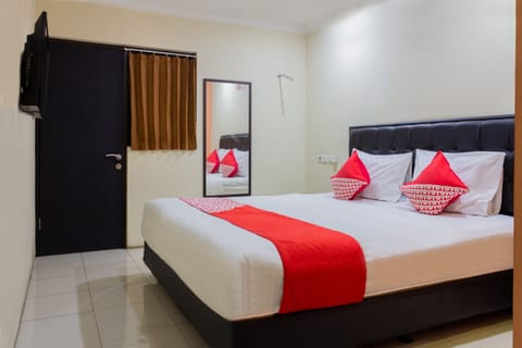 Standard Twin Room | Desk, free WiFi, bed sheets