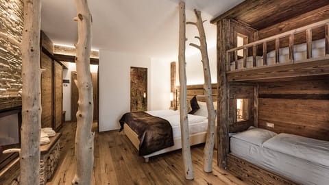 Luxury Double Room | Premium bedding, down comforters, memory foam beds, minibar