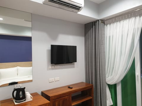 Superior Room, 1 Double Bed | In-room safe, free WiFi, bed sheets