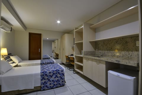 Room | Minibar, desk, free WiFi, bed sheets