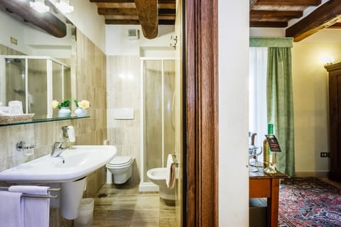 Deluxe Double Room, 1 Bedroom | Premium bedding, minibar, in-room safe, individually decorated