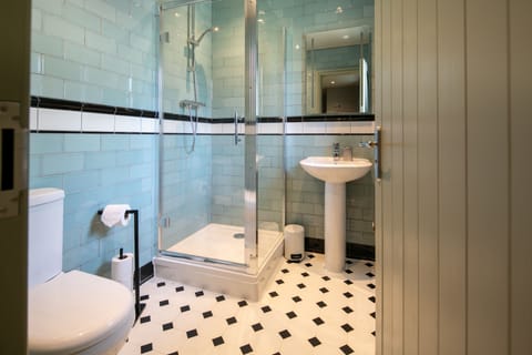 Double Room, Ensuite | Bathroom