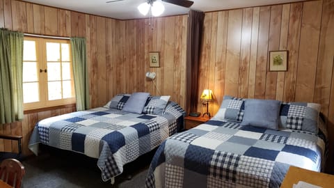 Standard Cabin, Multiple Beds | Free rollaway beds, bed sheets