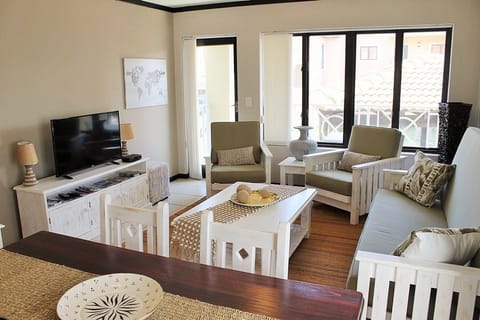 Family Apartment, Non Smoking, Pool Access | Living area | 40-inch Smart TV with satellite channels, TV, Netflix