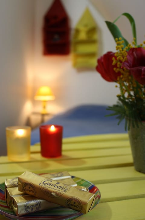 Quadruple Room (Cirque) | Living area