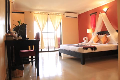 Superior Double Room, Balcony | Minibar, in-room safe, individually decorated, individually furnished