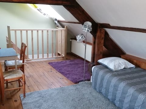 Comfort Cottage, 2 Bedrooms | Individually decorated, individually furnished, laptop workspace