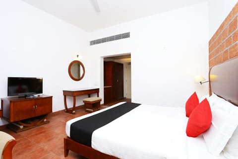 Deluxe Double Room | Free WiFi, bed sheets