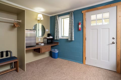 Comfort Cabin, Mountain View | Free WiFi, bed sheets