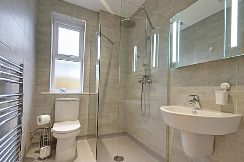 Luxury Double Room, Ensuite | Bathroom