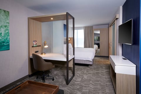 Suite, 1 King Bed, City View | Premium bedding, pillowtop beds, desk, laptop workspace