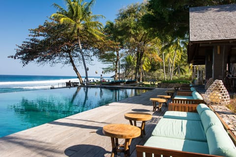 Outdoor pool, sun loungers