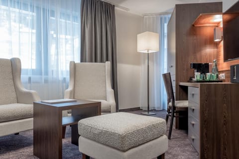 In-room safe, desk, free WiFi, bed sheets