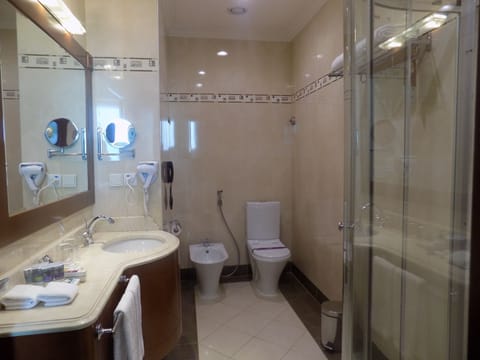 Suite, 1 Double Bed, Sea View | Bathroom | Separate tub and shower, spring water tub, eco-friendly toiletries