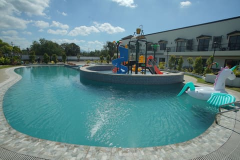 Superior Twin Room, Pool View | Resort view