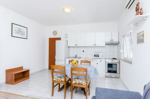 Apartment (A15) | Private kitchen