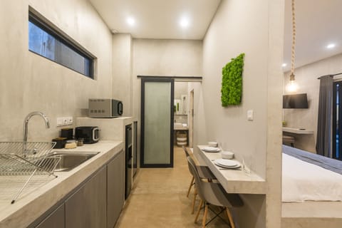Private kitchenette