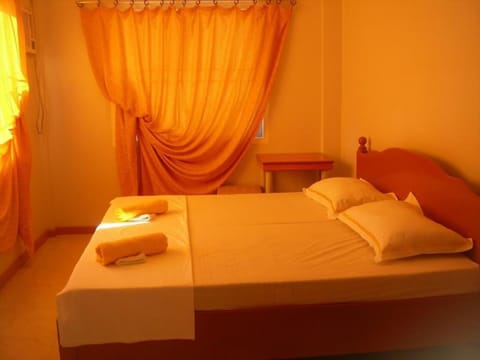 Deluxe Room | Free WiFi, bed sheets